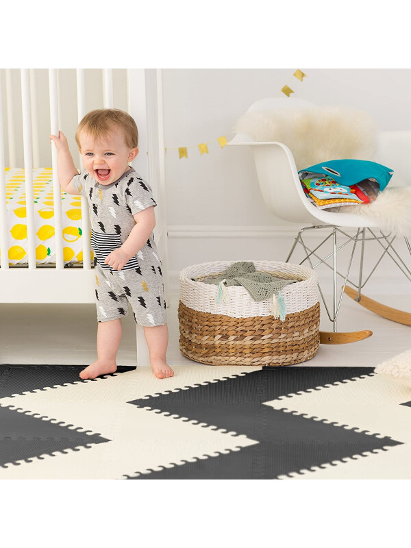Skip Hop Covoras de joaca puzzle - Geometric Playspot, Negru / Bej